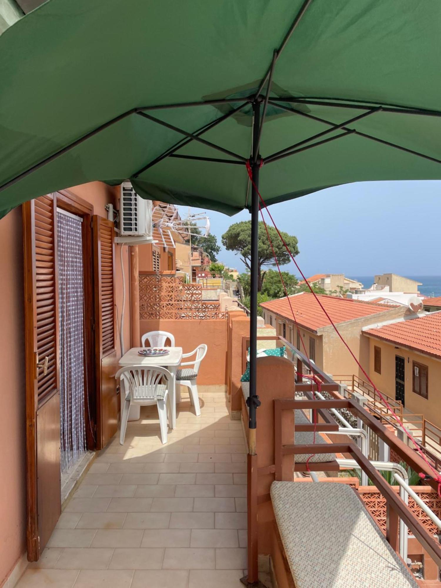 Your Temporary - Seaside Apartment